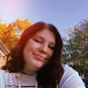 Meet your Posher, Lilly